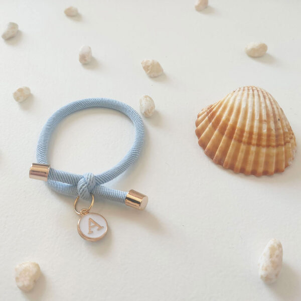 Pulseras minimalistas con inicial - Imagen 5