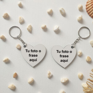 Llavero con forma de corazón personalizado con fotos o texto