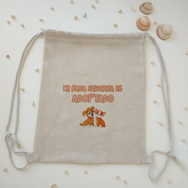 Mochila tipo lino "Mi raza favorita es adoptado"