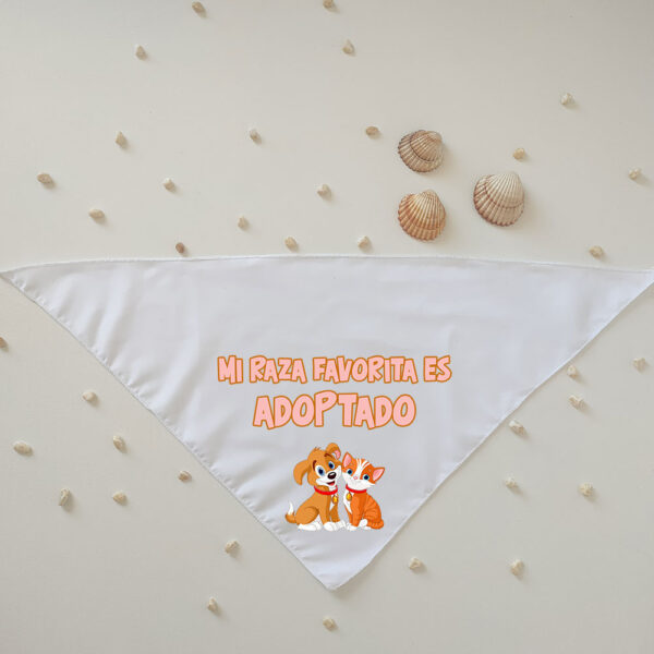 Bandana perro "Mi raza favorita es adoptado"